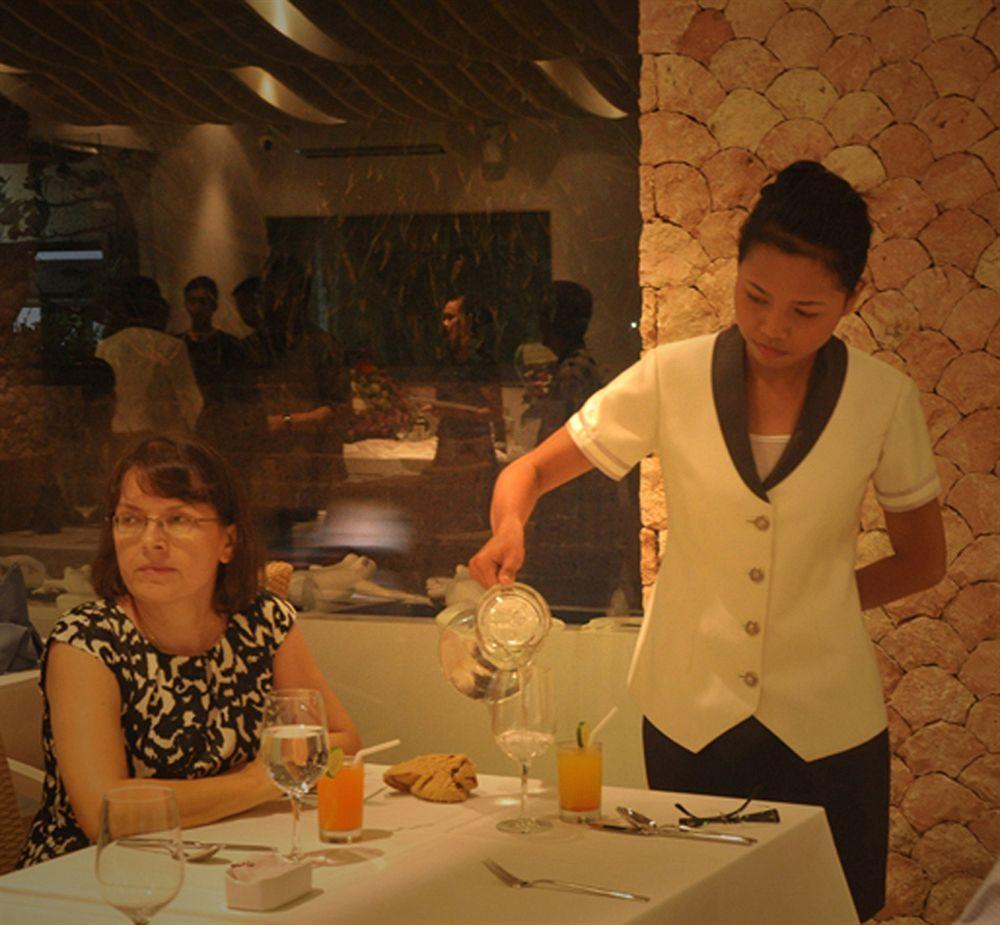 Kuta Angel Hotel - Luxurious Living Buitenkant foto