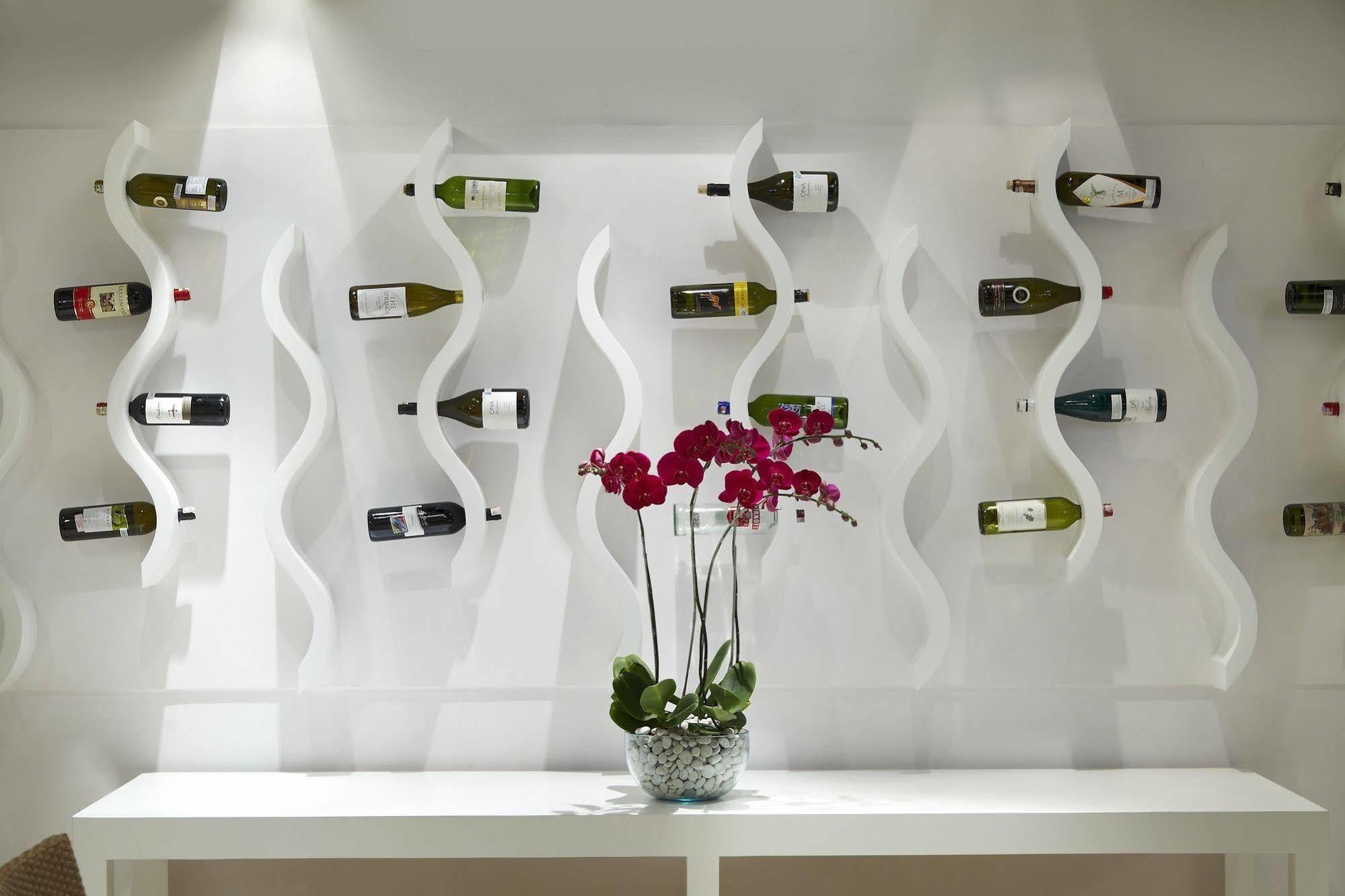 Kuta Angel Hotel - Luxurious Living Buitenkant foto